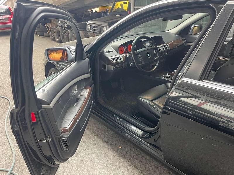 Gebraucht BMW 730 231 PS (169 kW) 2005 Schwarz Limousine