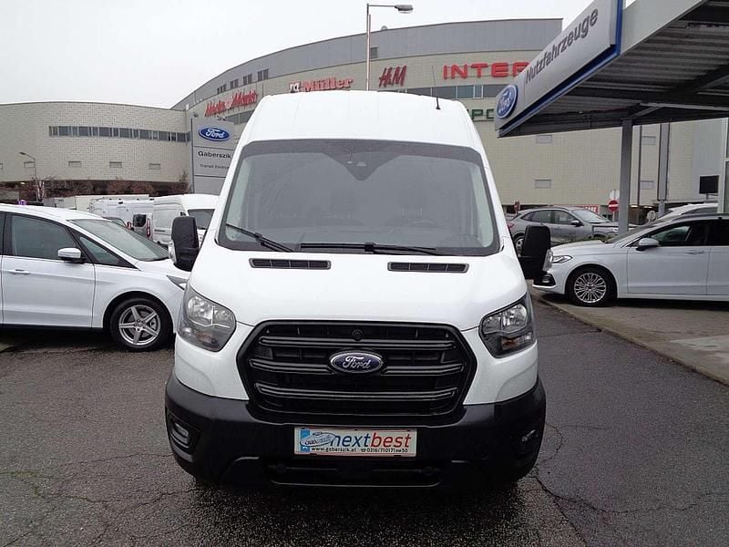 Gebraucht Ford Transit Trend 131 PS (96 kW) 2022 Weiß Van