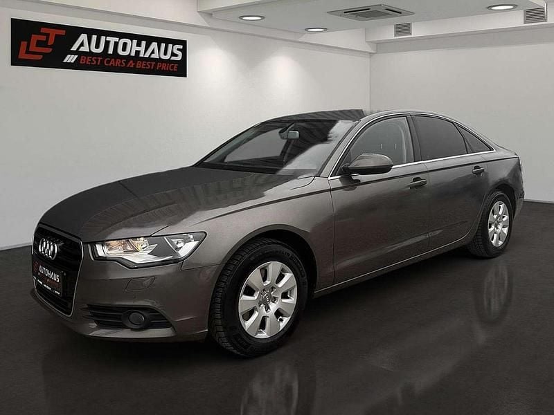 Grau Gebraucht 2012 Audi A6 Comfort Limousine | € 9.900 (Guter Preis) - Bild 1/4