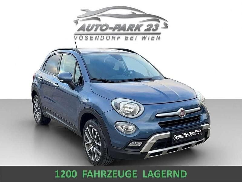 Blau Gebraucht 2017 Fiat 500X Cross Plus SUV | € 14.999 (Fairer Preis) - Bild 1/4
