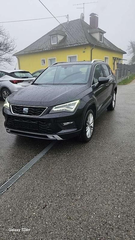 Schwarz Gebraucht 2020 Seat Ateca XCELLENCE SUV | € 23.000 (Fairer Preis) - Bild 1/4