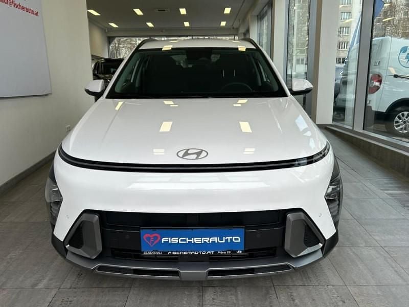 Gebraucht Hyundai Kona GO! 139 PS (102 kW) 2024 Atlas white SUV