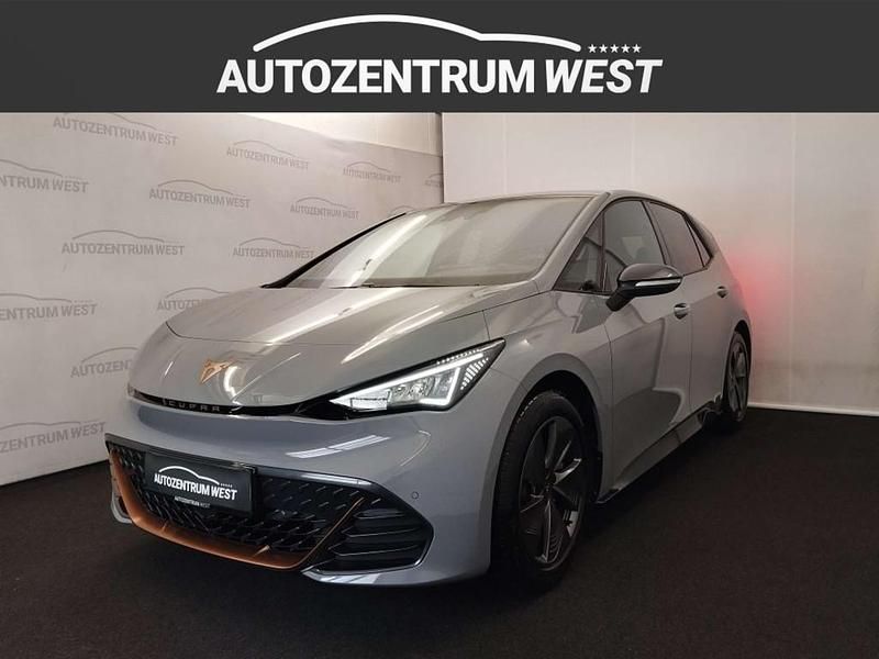Grau Gebraucht 2022 Cupra Born Kleinwagen | € 25.987 (Fairer Preis) - Bild 1/2
