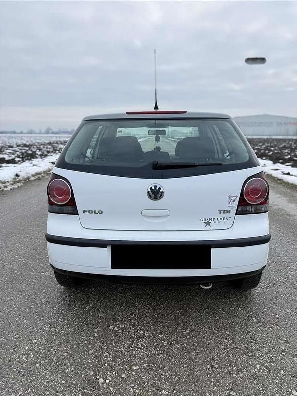 Gebraucht VW Polo Family 69 PS (50 kW) 2008 Weiß Kleinwagen