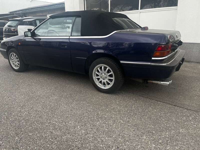 Blau Gebraucht 1992 Chrysler Le Baron Cabrio | € 6.200 - Bild 1/4