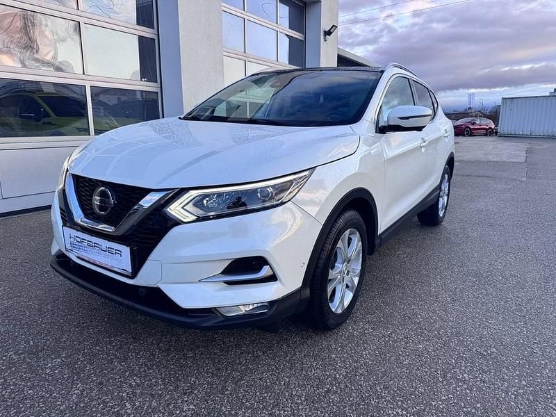Gebraucht Nissan Qashqai N-Connecta 159 PS (116 kW) 2020 Weiß SUV