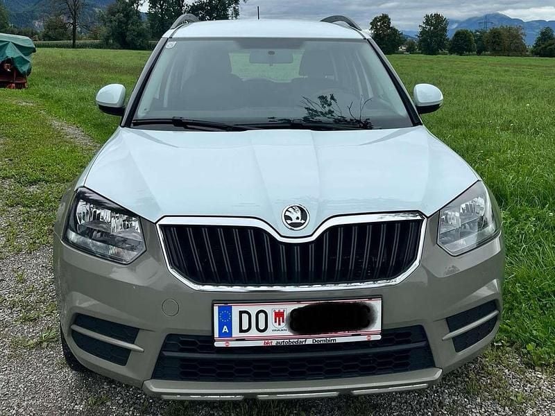 Gebraucht Skoda Yeti Active 110 PS (80 kW) 2016 Weiß SUV