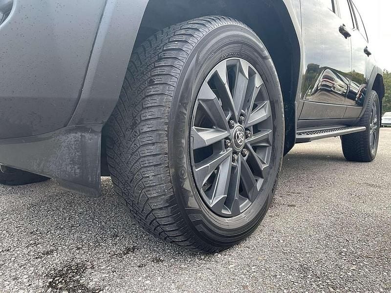 Gebraucht Toyota Land Cruiser 204 PS (150 kW) 2024 Schwarz SUV