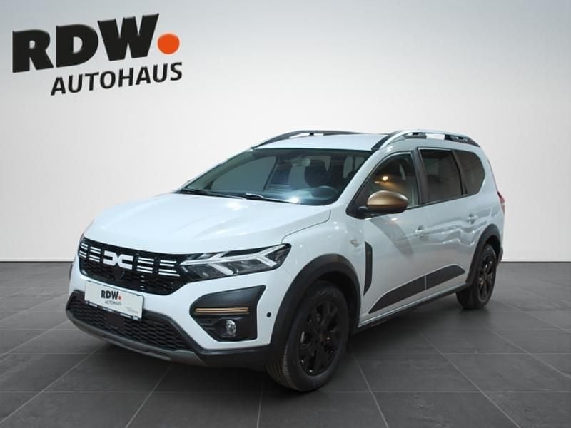 Gebraucht Dacia Jogger Extreme 94 PS (69 kW) 2023 Weiß Van / Kleinbus