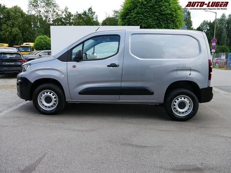 Neu Peugeot Partner 2025 Silber Van / Kleinbus
