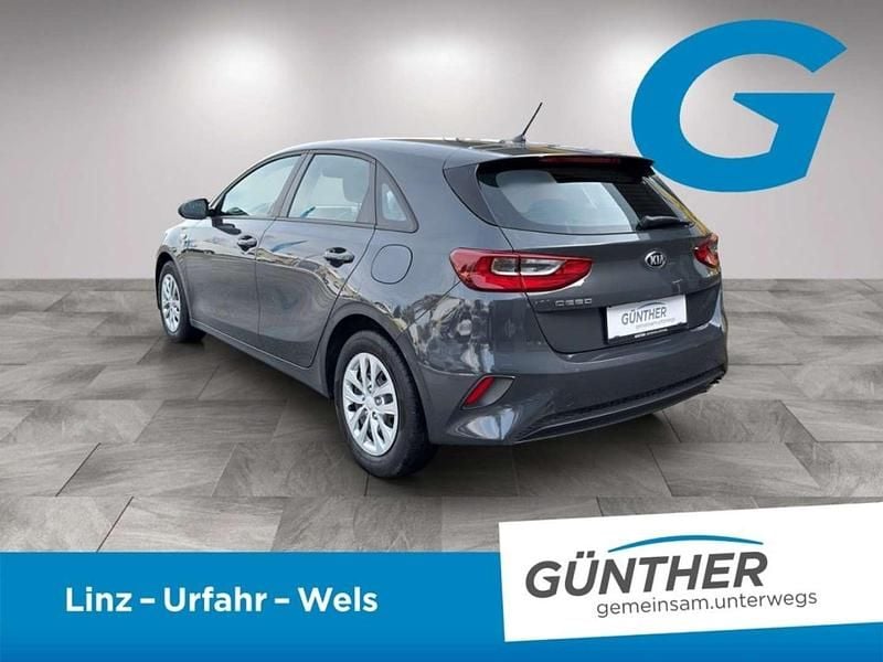 Gebraucht Kia Ceed 99 PS (72 kW) 2020 Grau Kleinwagen