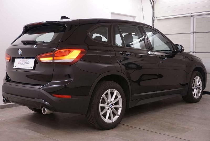 Gebraucht BMW X1 Advantage 150 PS (110 kW) 2020 Schwarz SUV