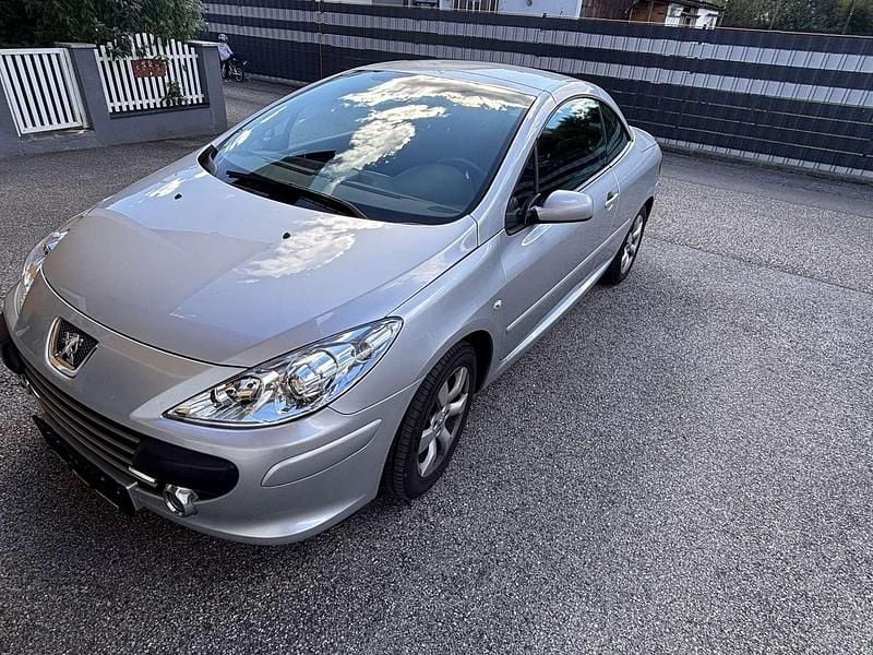 Gebraucht Peugeot 307 CC Active 136 PS (100 kW) 2007 Cabrio