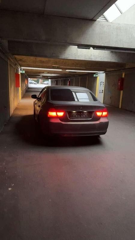 Gebraucht BMW 316 116 PS (85 kW) 2010 Limousine