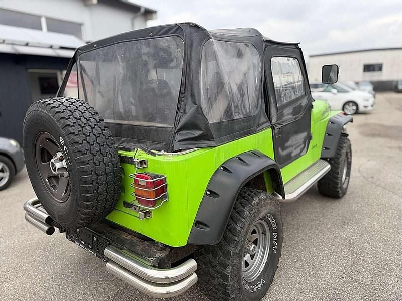 Gebraucht Jeep Wrangler 124 PS (91 kW) 1992 Grün SUV