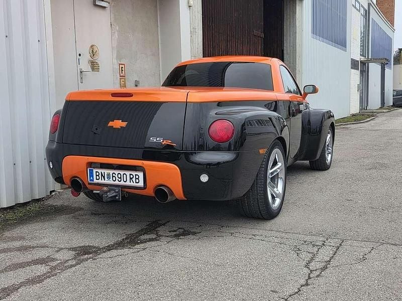 Gebraucht Chevrolet SSR 500 PS (367 kW) 2005 Orange Abholung