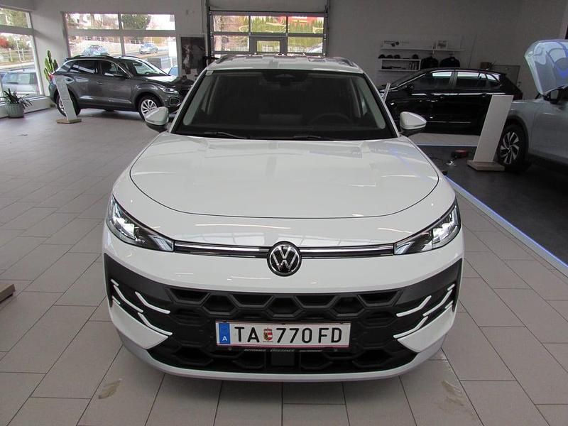 Weiss normal Neu 2025 VW T-Roc Life SUV | € 31.280 (Fairer Preis) - Bild 1/4