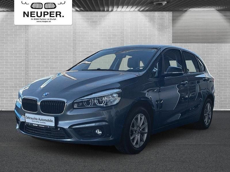 Mineralgrau Gebraucht 2017 BMW 218 Active Tourer Van / Kleinbus | € 16.990 (Guter Preis) - Bild 1/1