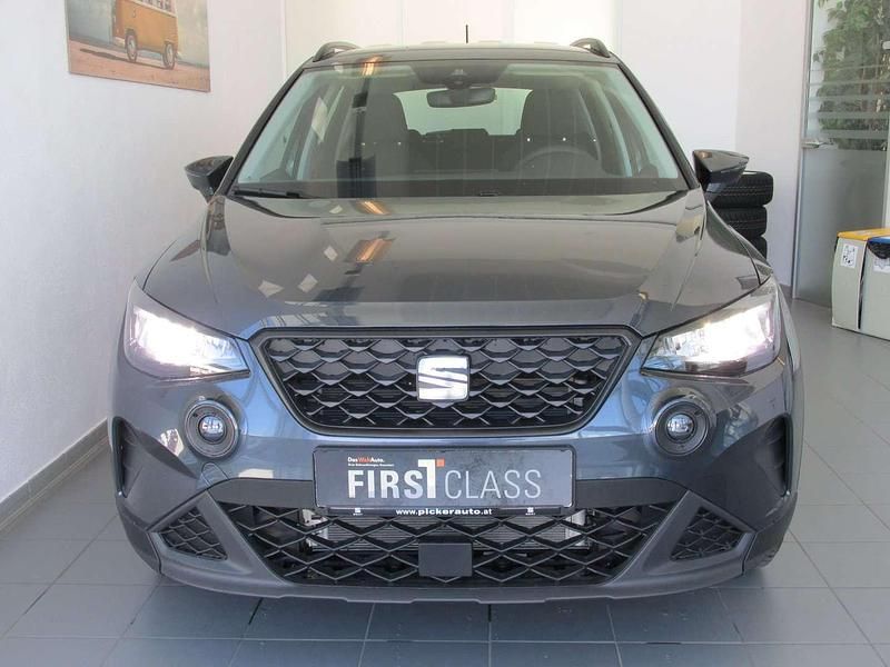 Neu Seat Arona Reference 95 PS (69 kW) 2025 Grau SUV