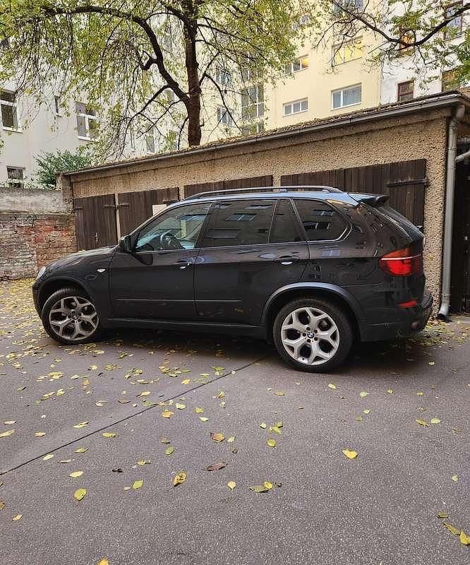 Gebraucht BMW X5 245 PS (180 kW) 2011 Schwarz SUV