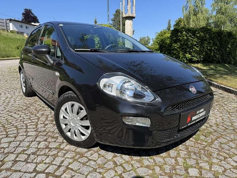 Schwarz Gebraucht 2014 Fiat Punto Easy Kleinwagen | € 5.990 - Bild 1/4