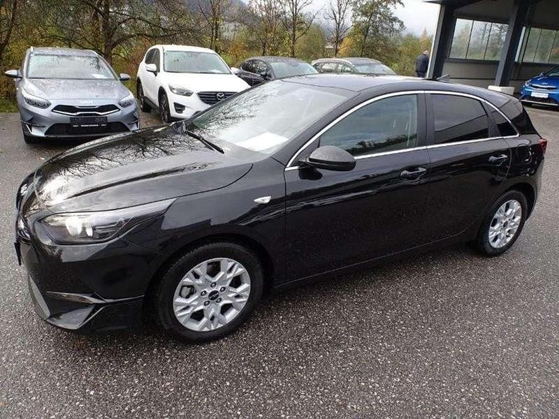 Gebraucht Kia Ceed Silver 101 PS (74 kW) 2025 Schwarz Kleinwagen