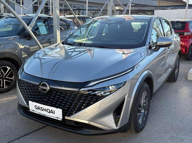 Gebraucht Nissan Qashqai 140 PS (102 kW) 2024 Silber SUV