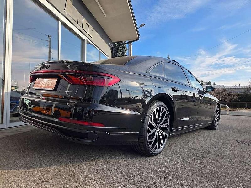 Neu Audi A8L Advanced 340 PS (250 kW) 2025 Schwarz Limousine