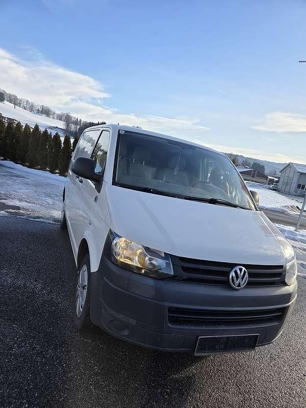 Gebraucht VW T5 102 PS (75 kW) 2013 Weiß Van
