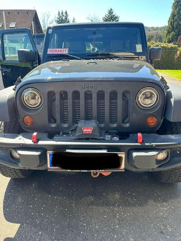 Schwarz Gebraucht 2009 Jeep Wrangler Unlimited SUV | € 21.000 - Bild 1/4