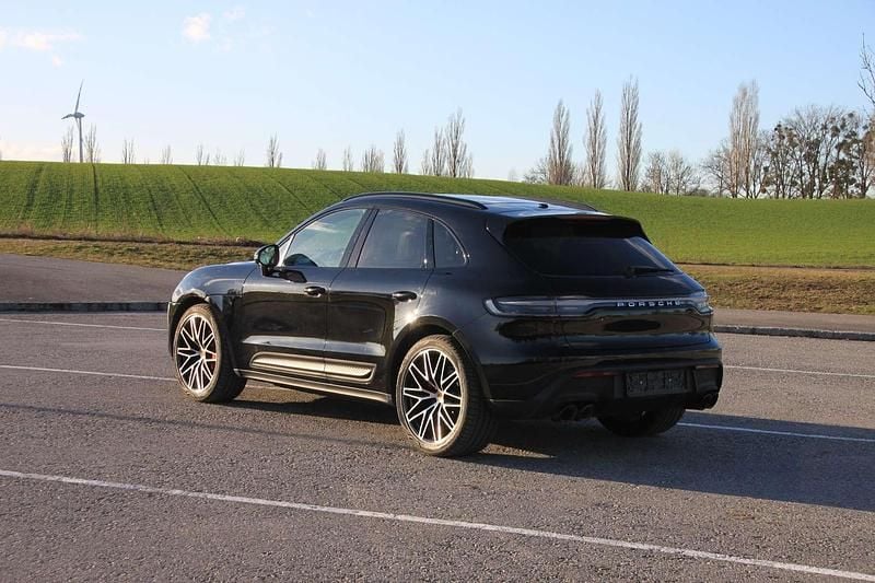 Gebraucht Porsche Macan S 381 PS (280 kW) 2024 Schwarz SUV