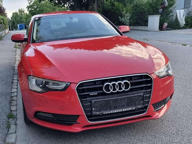 Gebraucht Audi A5 272 PS (200 kW) 2013 Rot Coupé