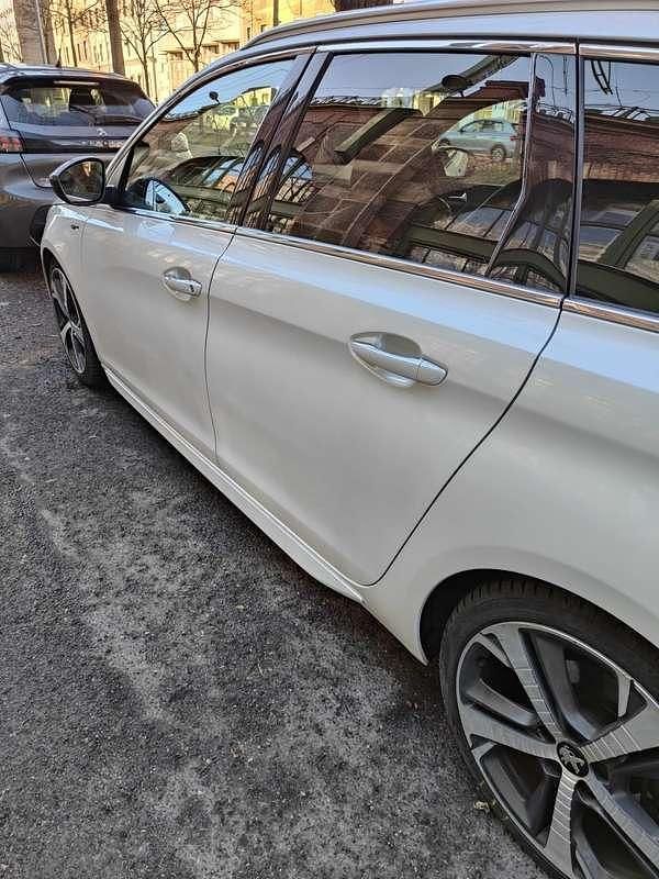 Gebraucht Peugeot 308 SW GT 181 PS (133 kW) 2016 Kombi