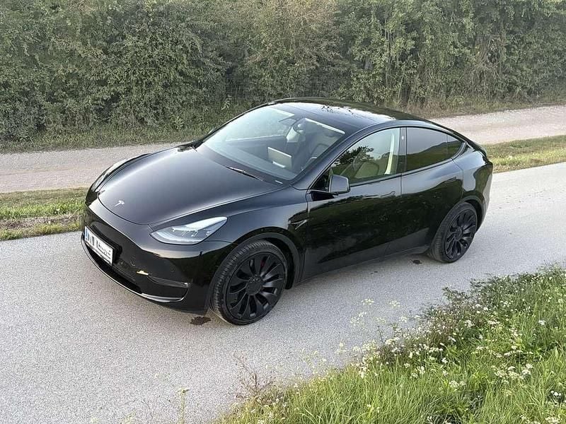 Gebraucht Tesla Model Y Performance 392 kW (534 PS) 2022 Schwarz SUV