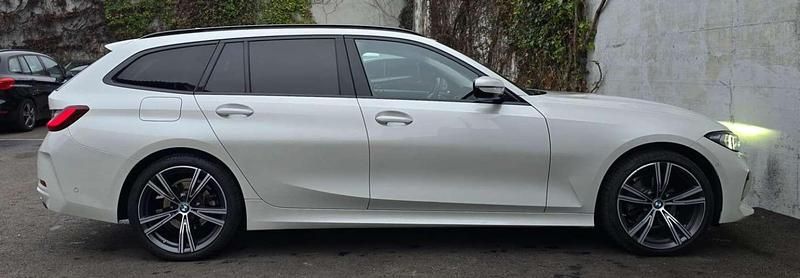 Gebraucht BMW 320 Shadowline 190 PS (139 kW) 2022 Weiß Kombi