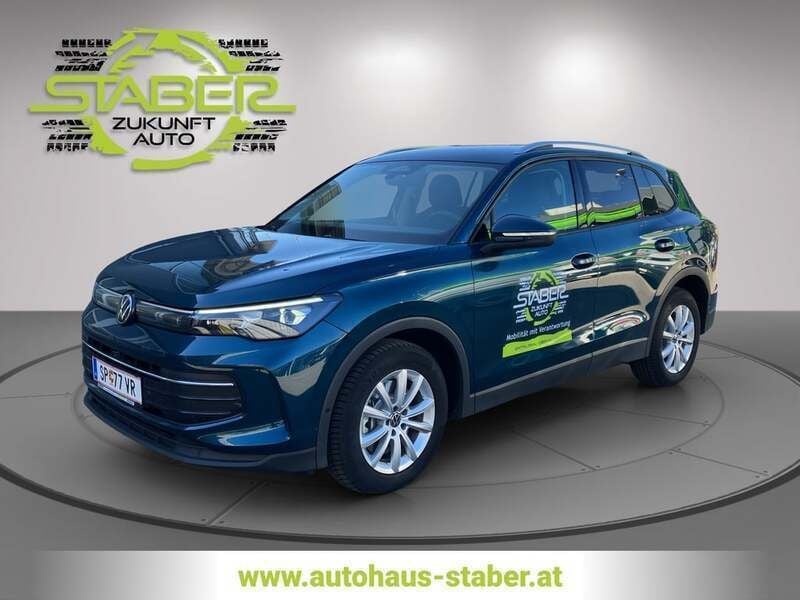 Dunkelblau metallic Gebraucht 2025 VW Tiguan SUV | € 43.990 (Teuer) - Bild 1/4