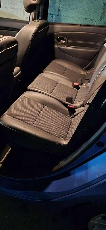 Gebraucht Renault Scénic III Dynamique 110 PS (80 kW) 2013 Blau Van / Kleinbus