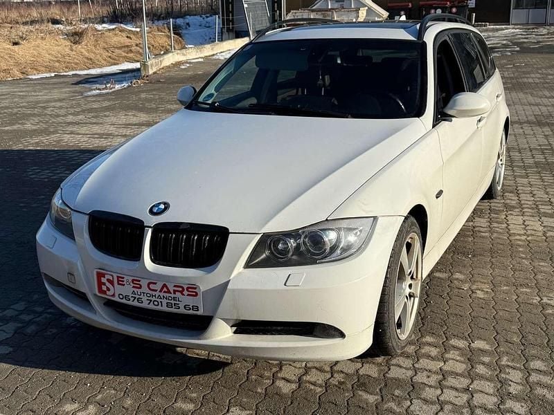 Gebraucht BMW 325 Shadowline 218 PS (160 kW) 2007 Weiß Kombi