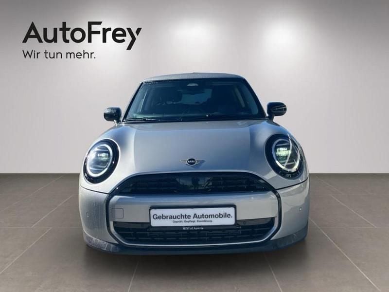 Gebraucht Mini Cooper 114 kW (156 PS) 2025 Silber Kleinwagen