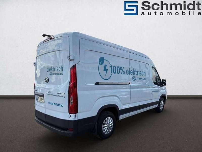 Neu Maxus eDeliver 9 150 kW (204 PS) 2025 Weiß Van