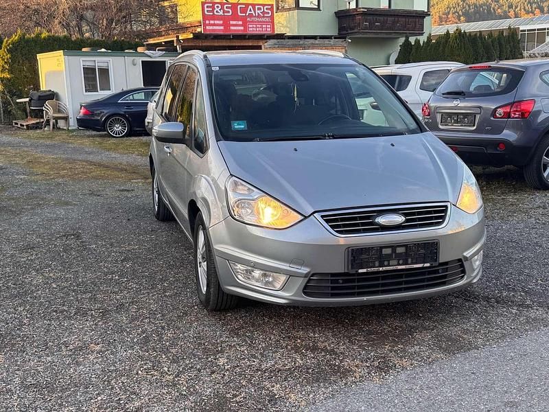 Grau Gebraucht 2011 Ford Galaxy Van / Kleinbus | € 3.200 (Fairer Preis) - Bild 1/4