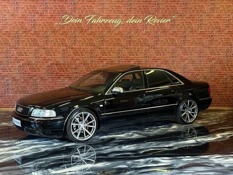 Schwarz Gebraucht 1999 Audi A8 Limousine | € 10.900 - Bild 1/4