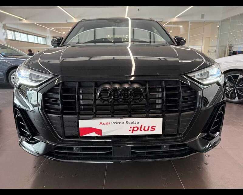 Gebraucht Audi Q3 150 PS (110 kW) 2024 Schwarz SUV