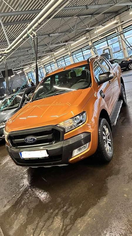 Orange Gebraucht 2018 Ford Ranger Wildtrack Abholung | € 28.400 (Fairer Preis) - Bild 1/4