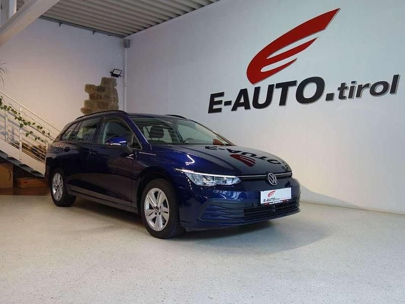 Gebraucht VW Golf VIII 116 PS (85 kW) 2021 Blau Kombi