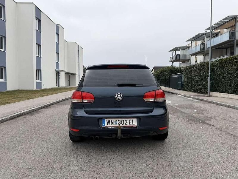 Gebraucht VW Golf VI Trendline 110 PS (80 kW) 2008 Blau Kleinwagen