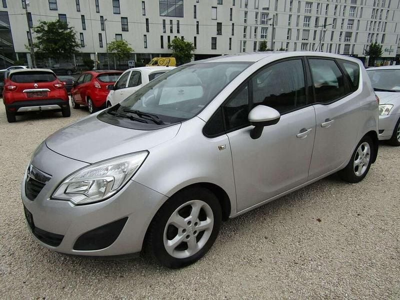 Silber Gebraucht 2011 Opel Meriva Van / Kleinbus | € 3.900 (Fairer Preis) - Bild 1/4