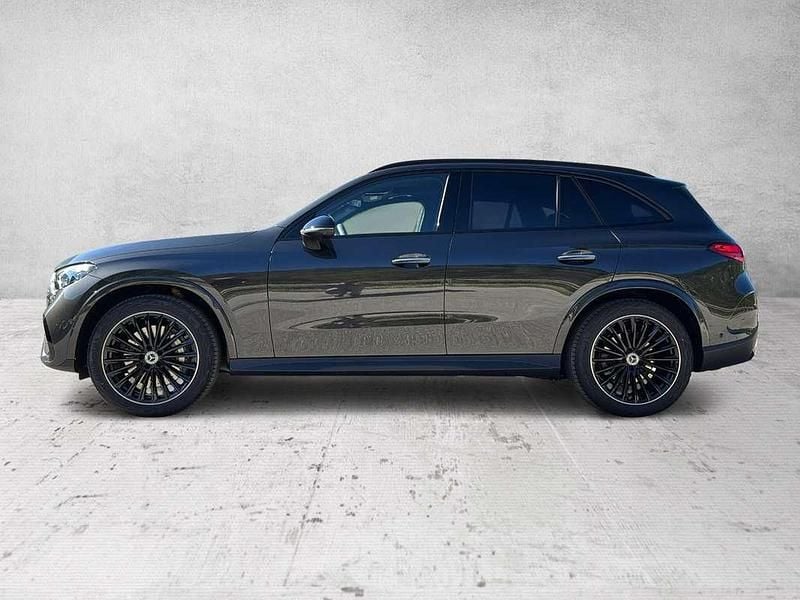 Gebraucht Mercedes GLC200 Edition 197 PS (144 kW) 2025 Grau SUV