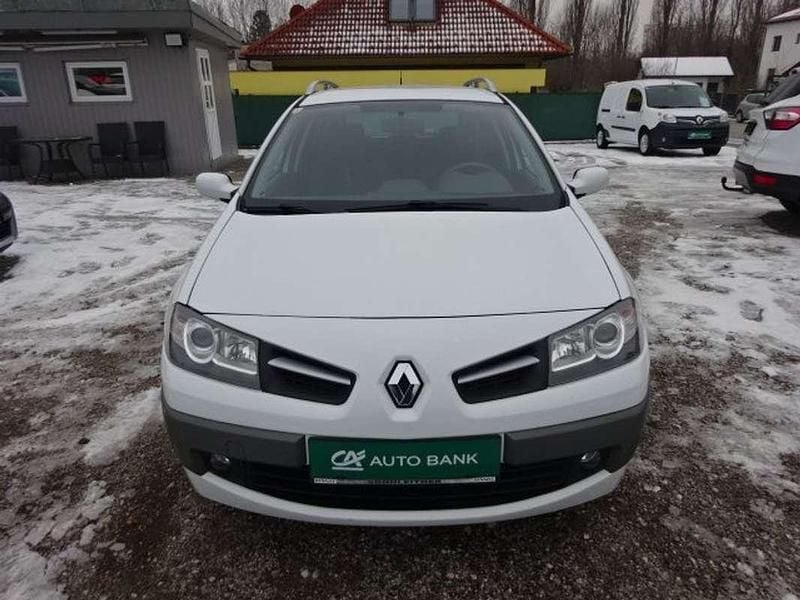 Gebraucht Renault Mégane GrandTour 98 PS (72 kW) 2009 Weiß Kombi