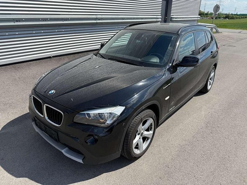 Schwarz Gebraucht 2011 BMW X1 Performance SUV | € 6.500 (Superpreis) - Bild 1/4